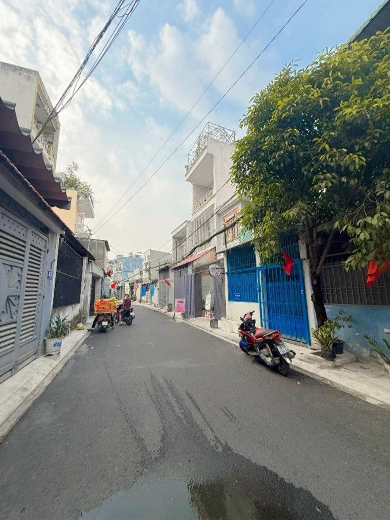 Bán Nhà riêng 75m2 giá 6.3 tỷ tại Đường Trung Mỹ Tây 2 Phường Trung Mỹ Tây Quận 12 TP. Hồ Chí Minh