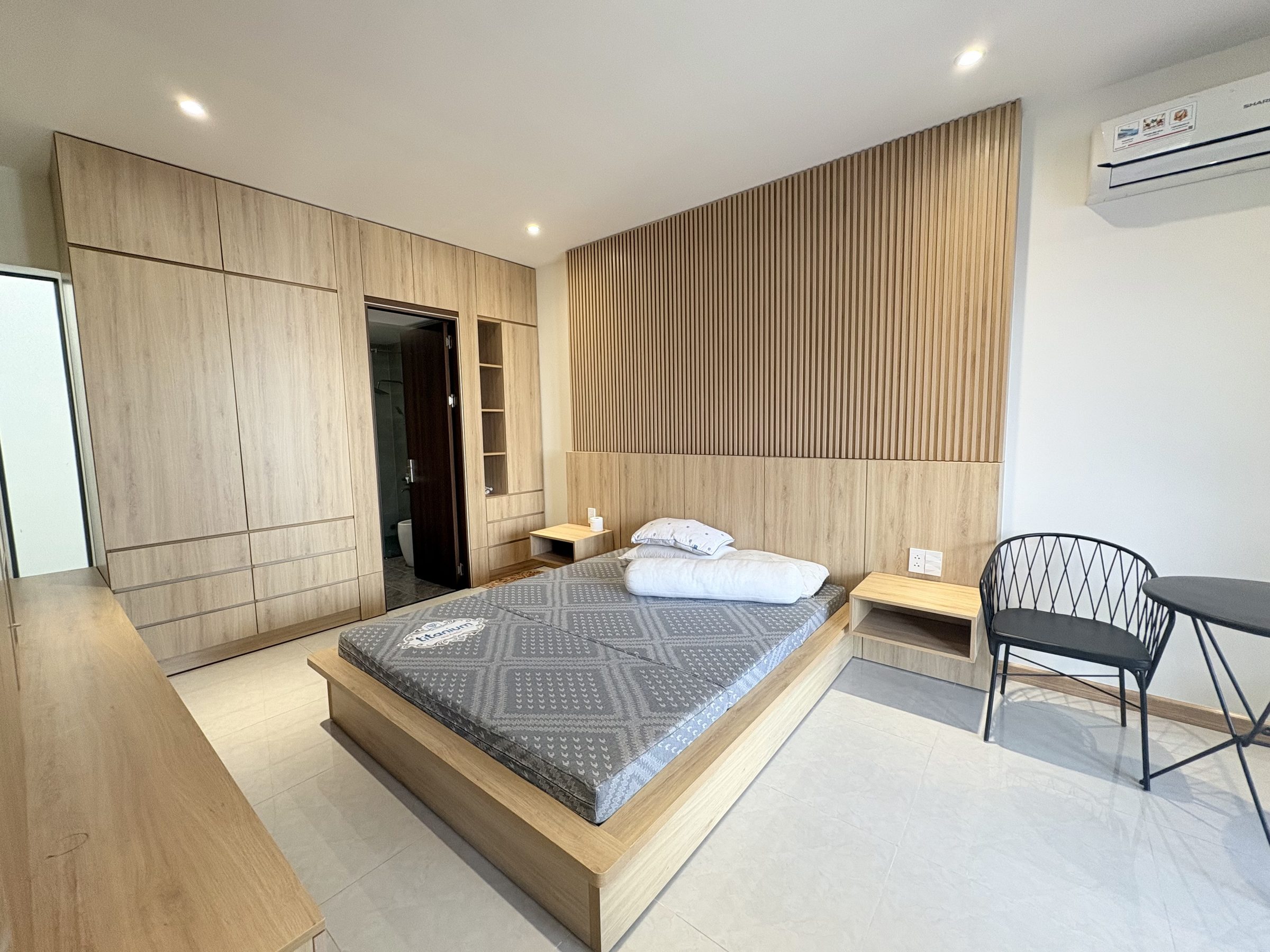 🏡🏡 CHO THUÊ NHÀ 3 TẦNG FULL NỘI THẤT SÁT CẦU RỒNG, CÔNG VIÊN APEC - VỪA Ở VỪA KD