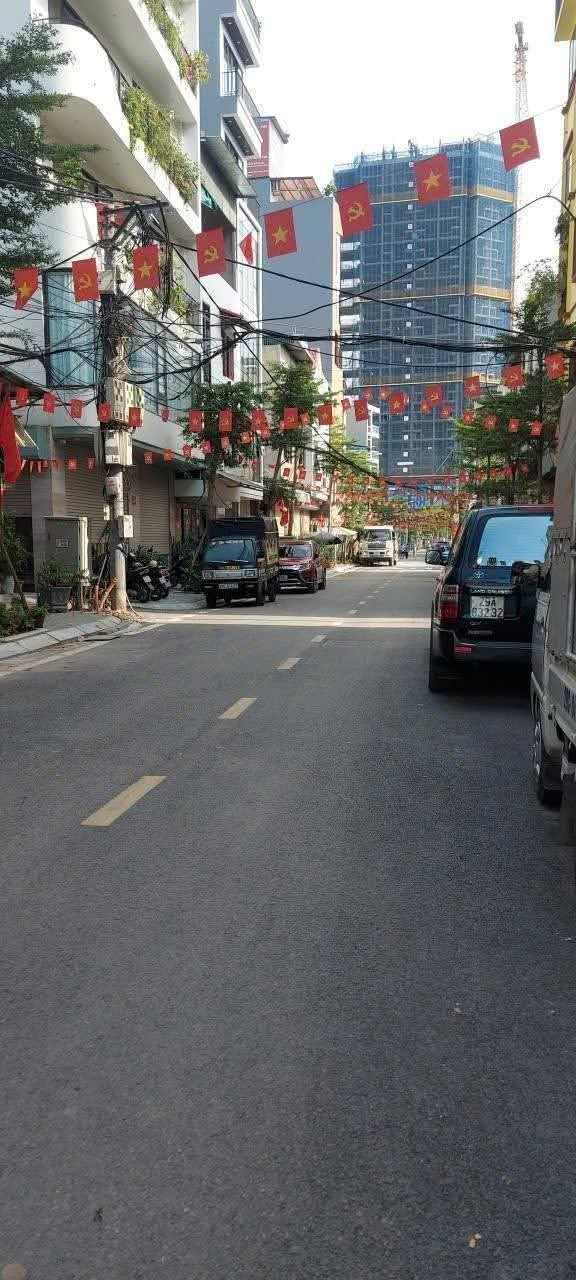 Bán Nhà riêng 74m² thổ cư 74m² giá 17 tỷ tại Đường Trung Phụng Phường Trung Phụng Quận Đống Đa Hà Nội
