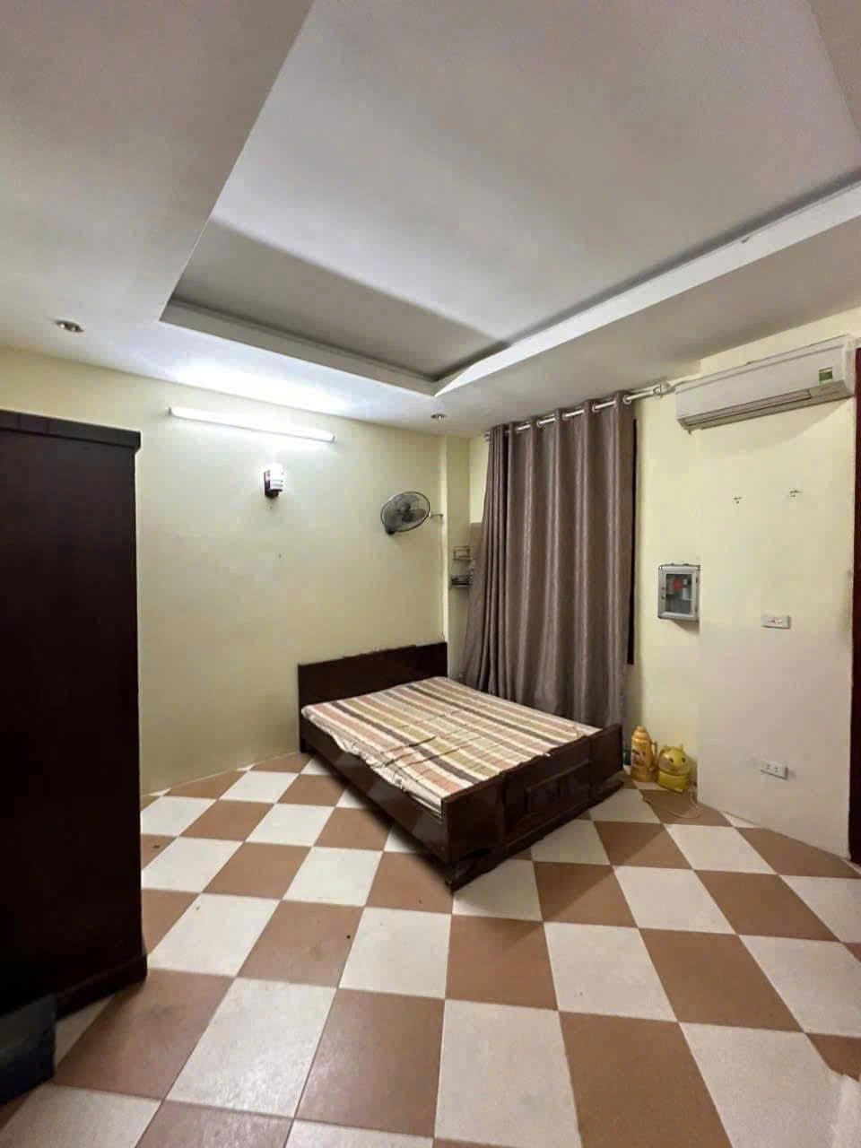 Cho thuê nhà Trung Văn 35m2 x 5 tầng