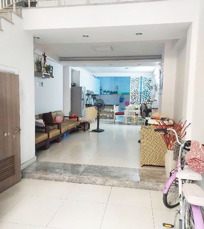 Nhà đẹp 4 tầng ở ngay, Nguyễn Hồng Đào, Tân Bình, 66m2, hơn 10 tỷ TL