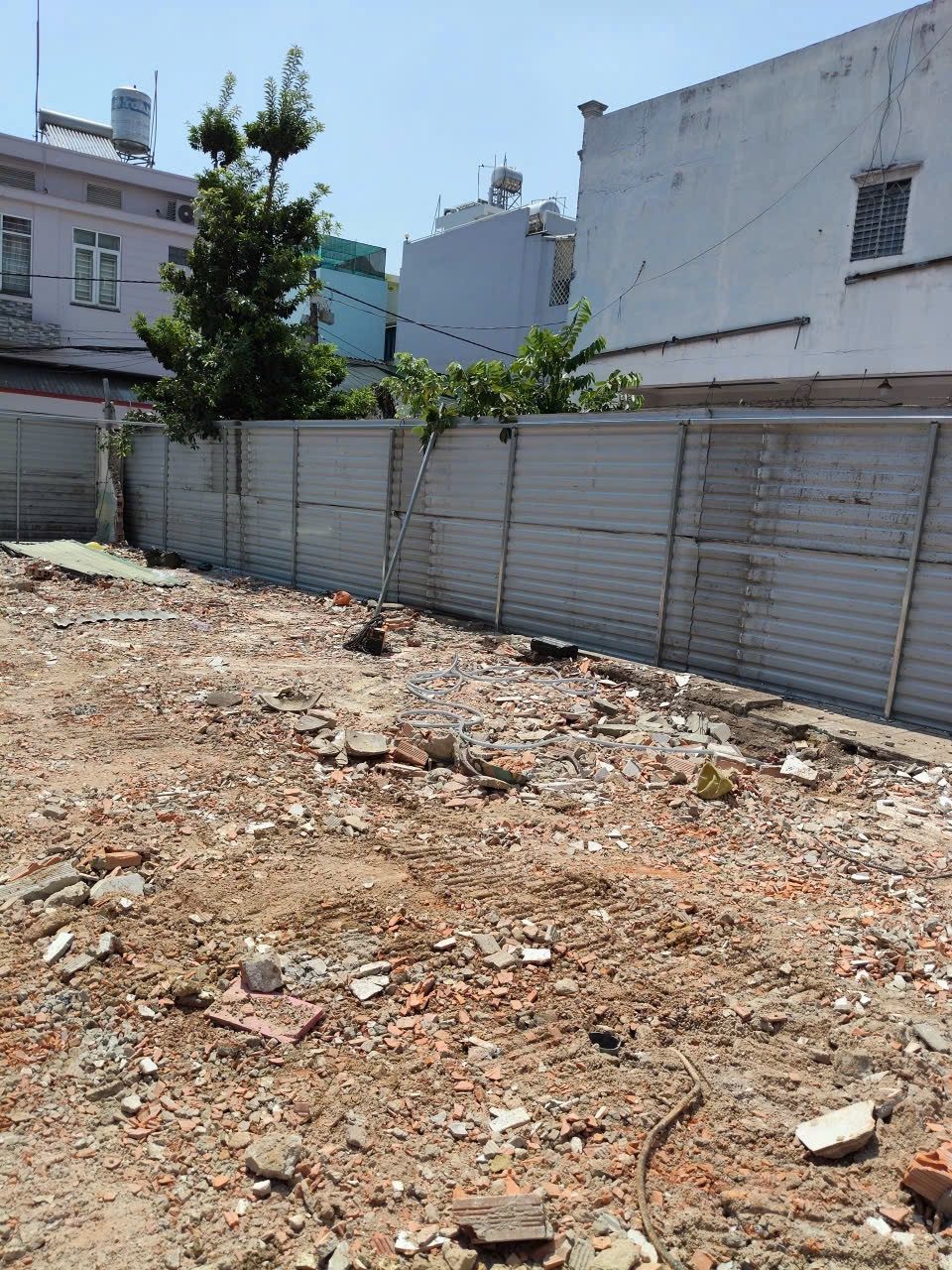 Chủ ngộp cần ra đi lô đất đẹp gần mặt tiền Trường Chinh
