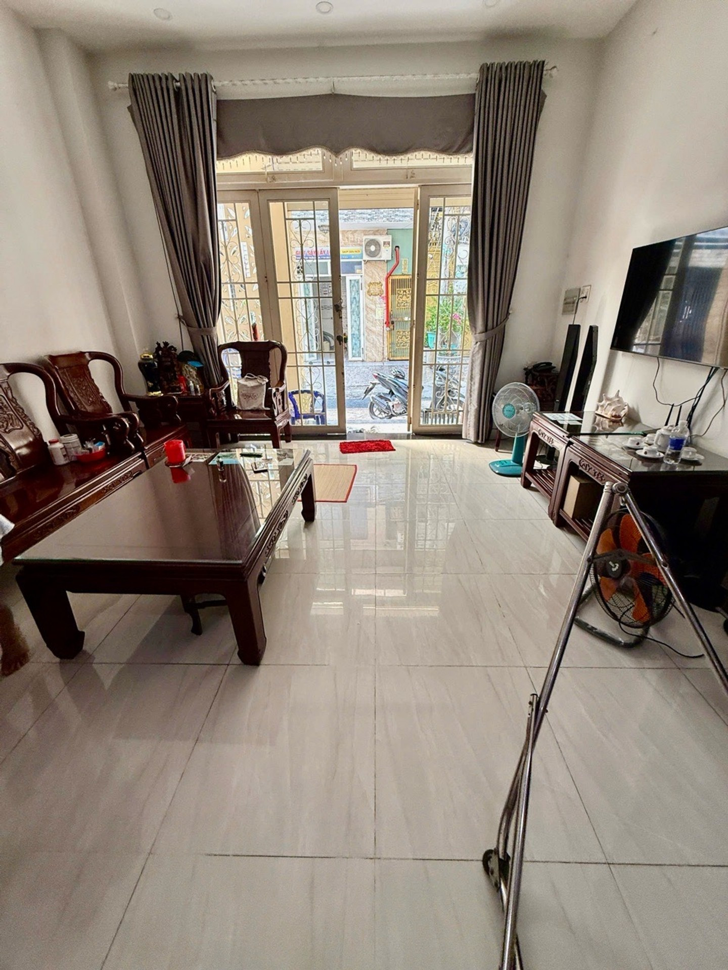 Bán Nhà Hẻm Ô Tô Trường Chinh Tân Sơn Nhì 50m², 3 Tầng, Kinh Doanh, Giá 8.2 Tỷ