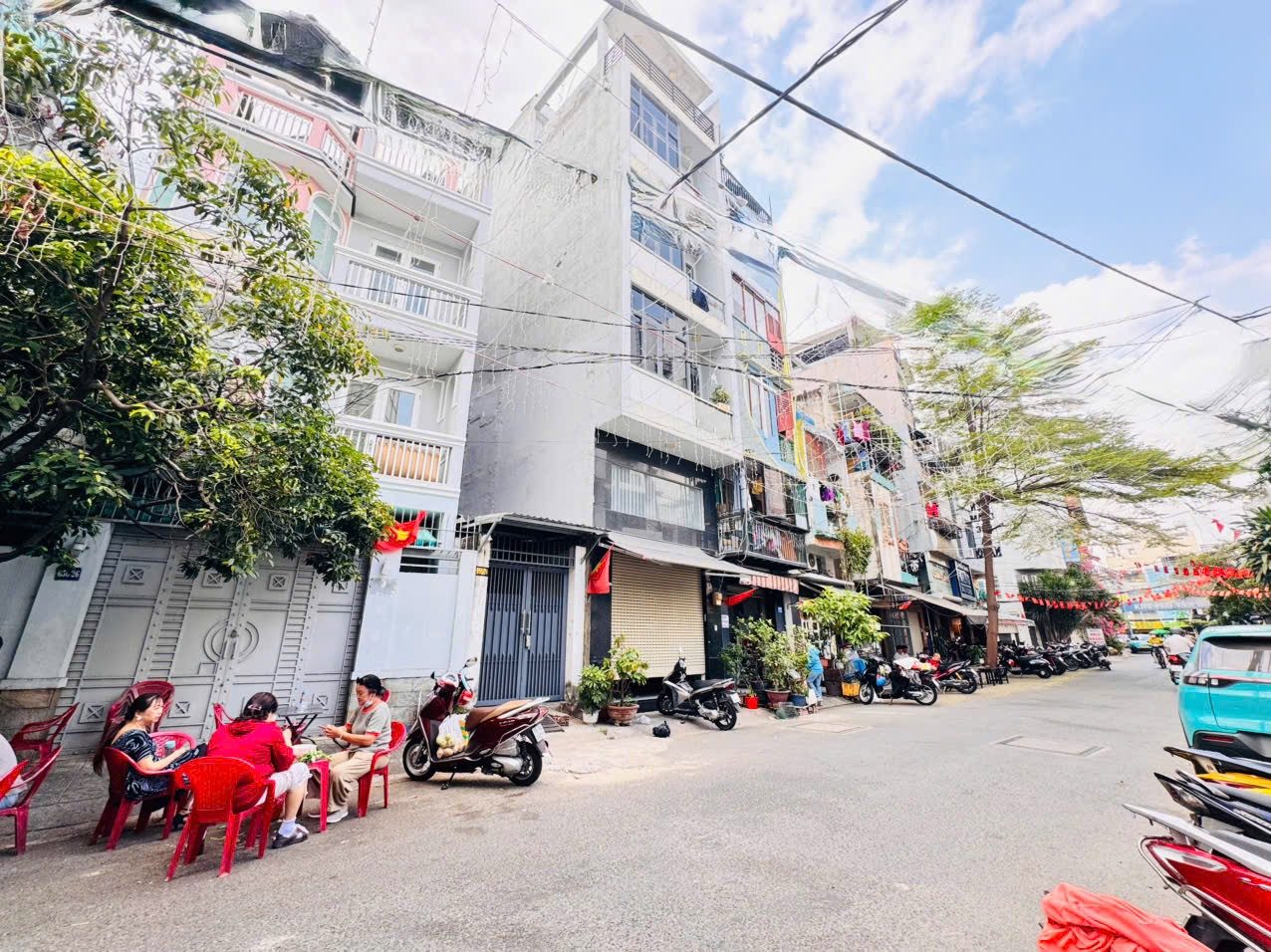 BÁN BIỆT THỰ MẶT TIỀN 12M Đ.CÁCH MẠNG THÁNG 8, QUẬN 3- NGANG LỚN HIẾM 6M*14M- CHỈ 21T- 0938676685 GIANG GIANG