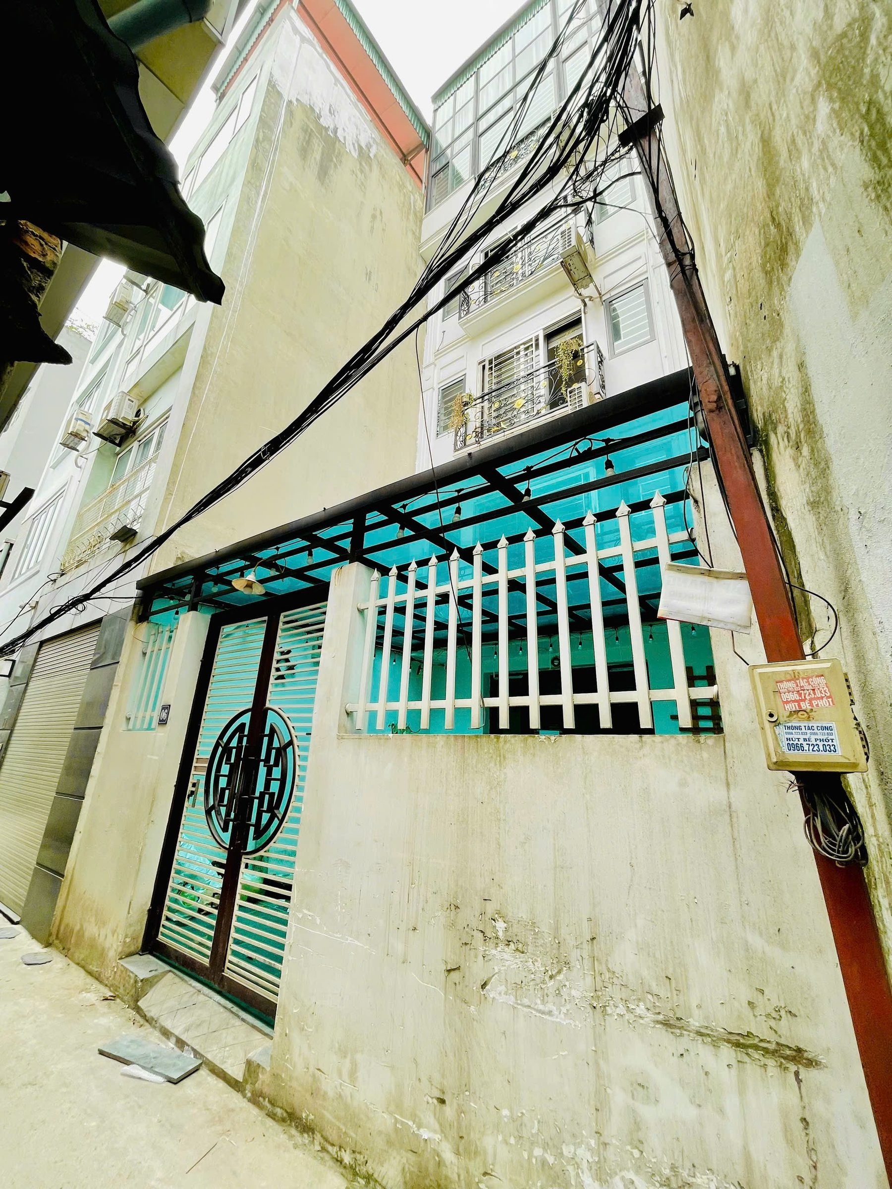 💥Chỉ với 13 tỷ có ngay căn nhà 72m2, mặt tiền khủng 6m tại Trương Định - cách phố vài bước chân💥