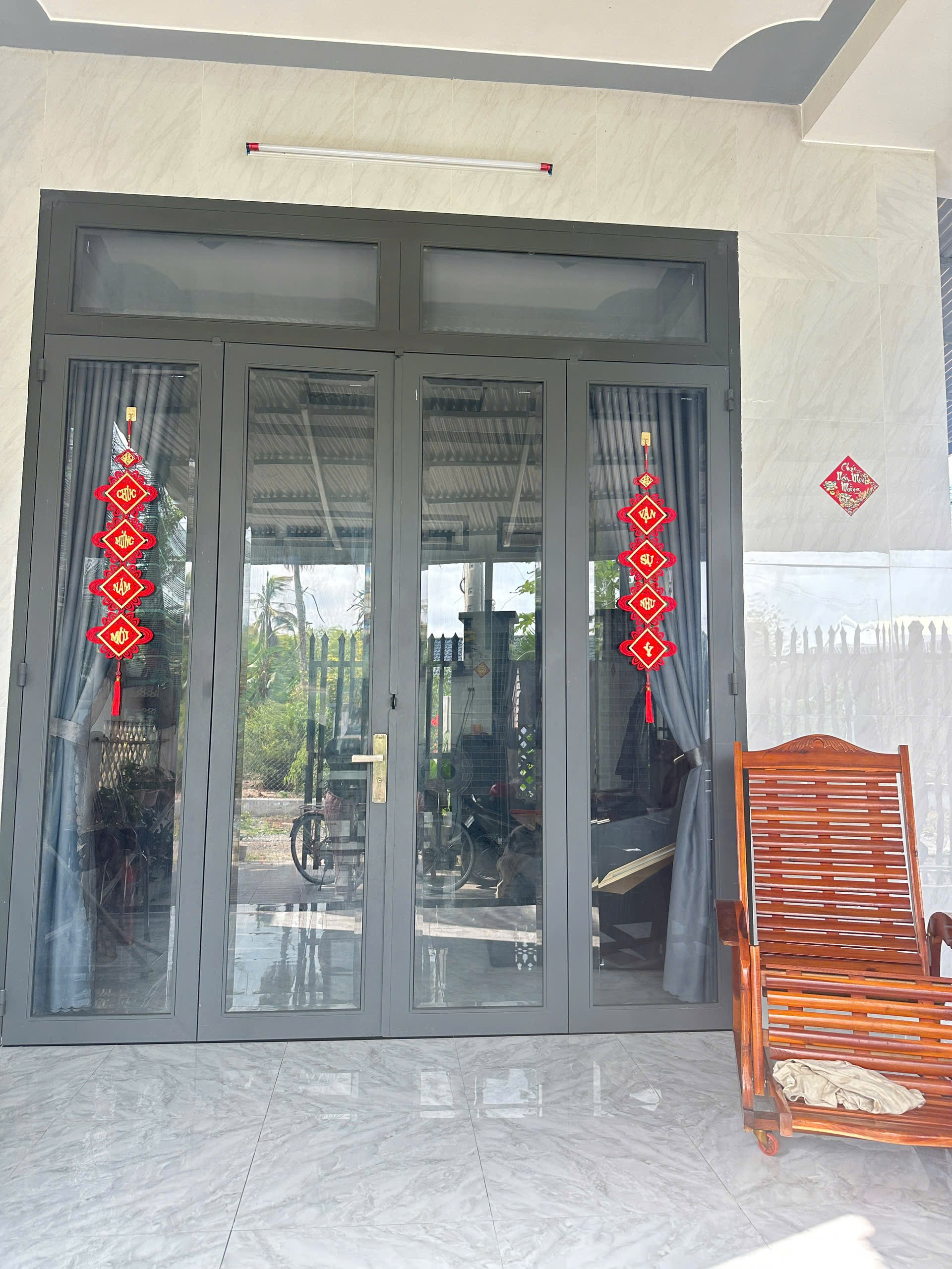 Bán gấp nhà đất phường Long Hoa