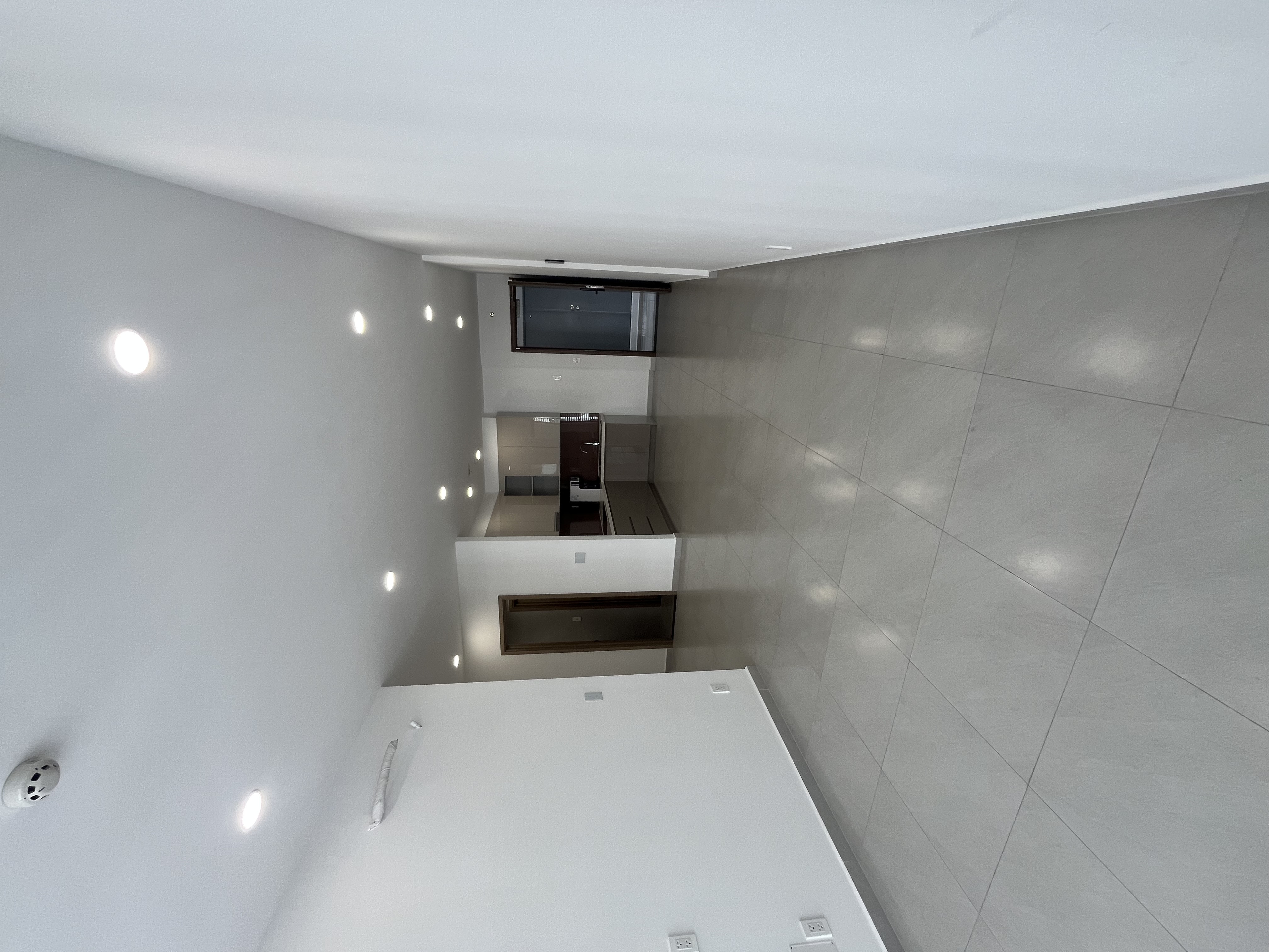 Sổ hồng 65m2 - Giá 3.05 tỷ giãn thanh toán 24 tháng - 1PN1WC MT Q9