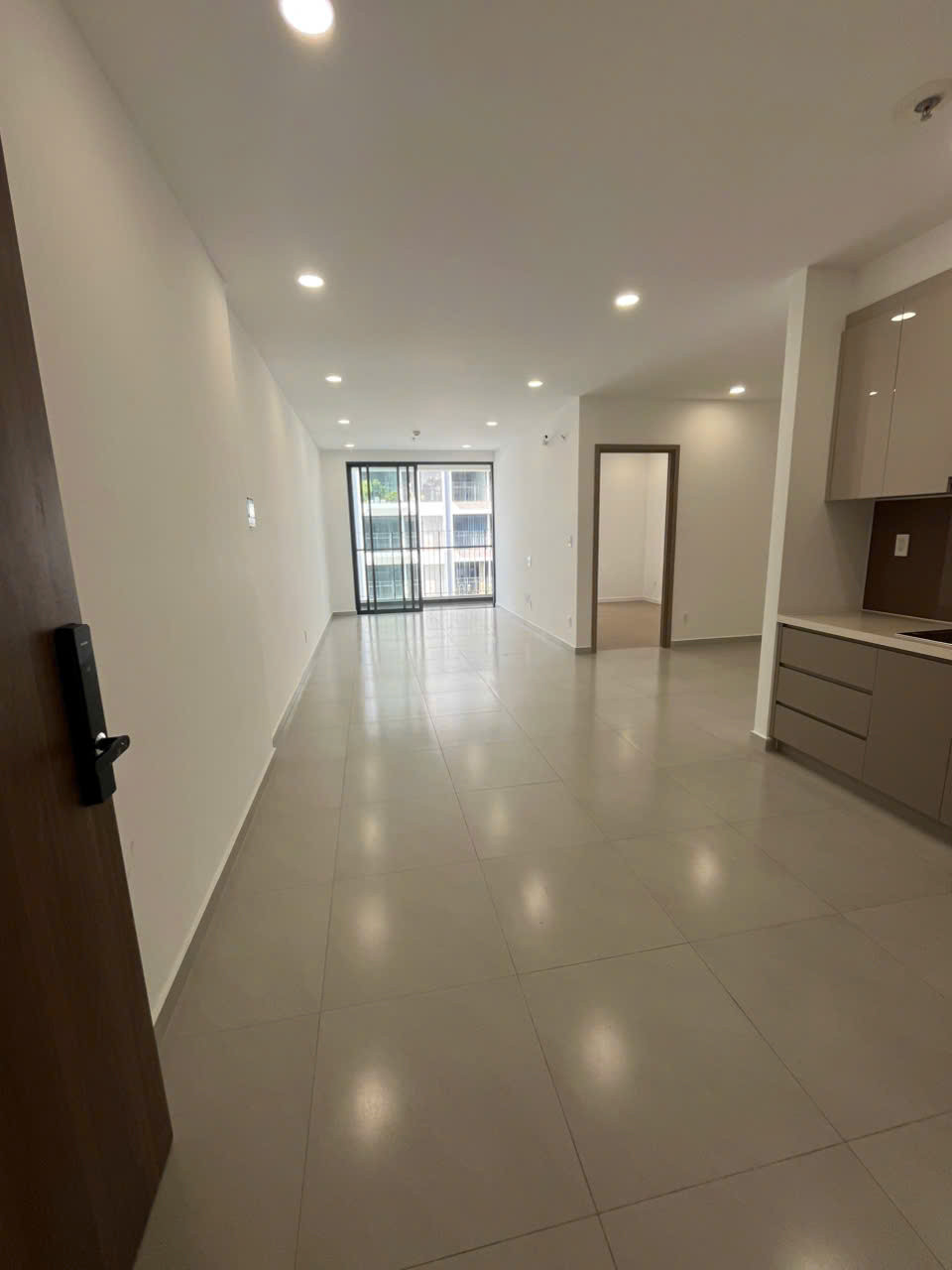 65m2 - Giá 3.02 tỷ - View nội khu - Sổ hồng riêng 1+1PN1WC MT Q9