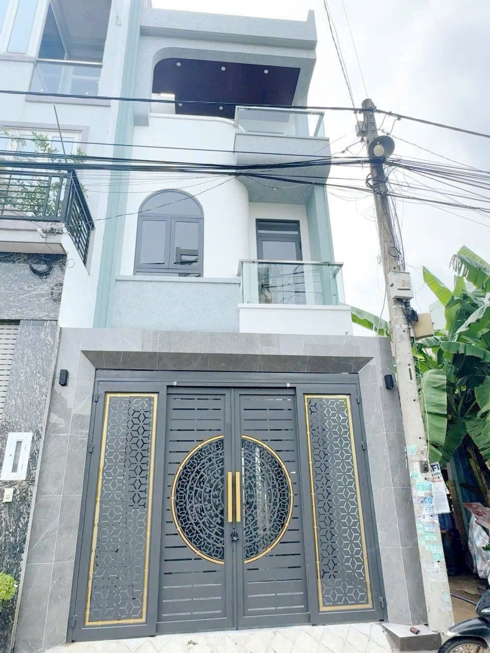 Bán nhà gần chợ Long Trường, nhà full nội thất