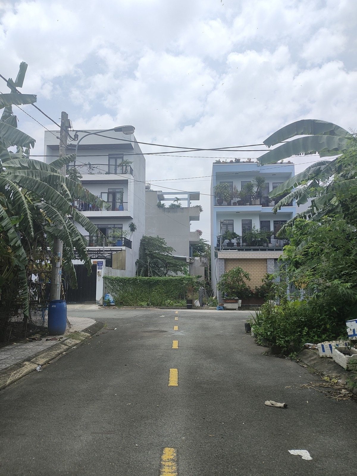 BÁN ĐẤT ĐƯỜNG TRƯỜNG LƯU, LONG TRƯỜNG - 100m2 - GIÁ 6.7 TỶ TL