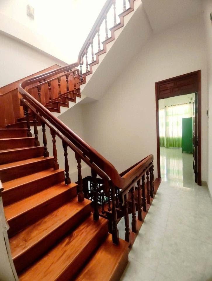 Bán Nhà riêng 106,3m² thổ cư 106,3m² giá 5.3 tỷ mặt tiền Đường Trương Quang Trọng Phường Nghĩa Lộ Thành phố Quảng Ngãi Quảng Ngãi (phù hợp mở công ty, ở, kinh doanh)