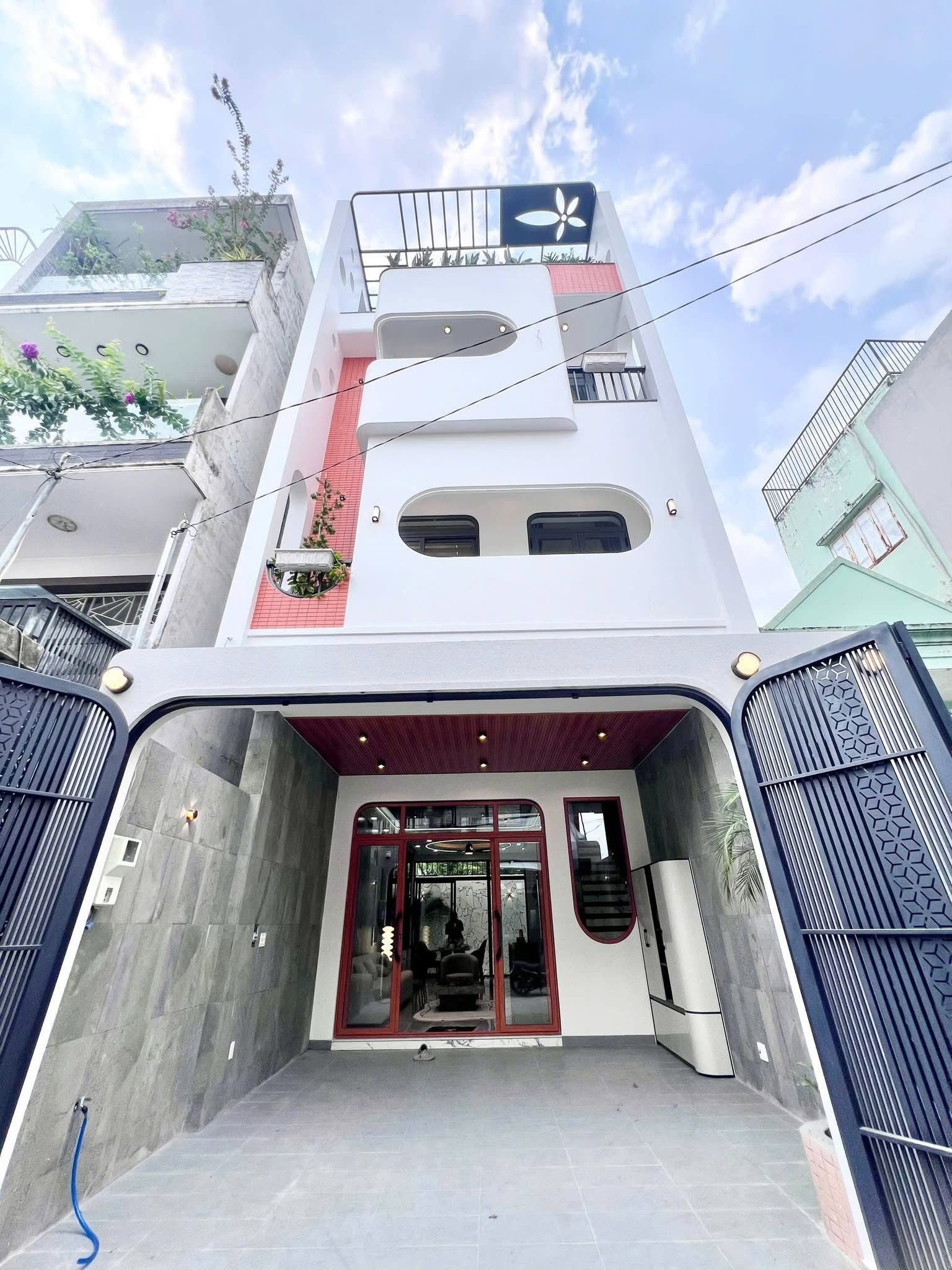 Bán nhà để kinh doanh ĐTrương Quốc Dung, P10, Phú Nhuận, 85m2,Giá 3tỷ400tr cho thuê 25tr, sổ riêng