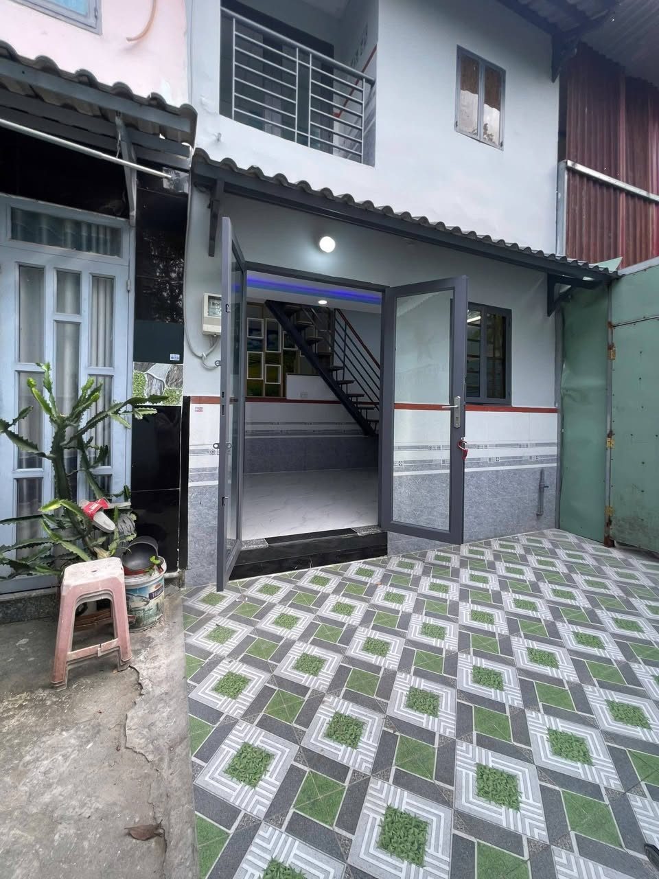 🏡 NHÀ TRƯƠNG THỊ HOA, QUẬN 12
💰 Giá bán: 1 tỷ 650 (thương lượng)
