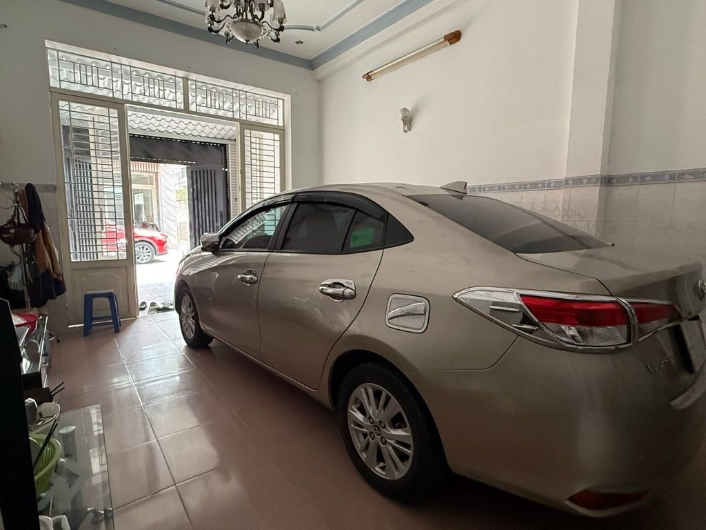 Bán nhà 80m² full thổ cư ngang 4m giá 5.55 tỷ tại Đường Trương Thị Hoa Phường Tân Thới Hiệp