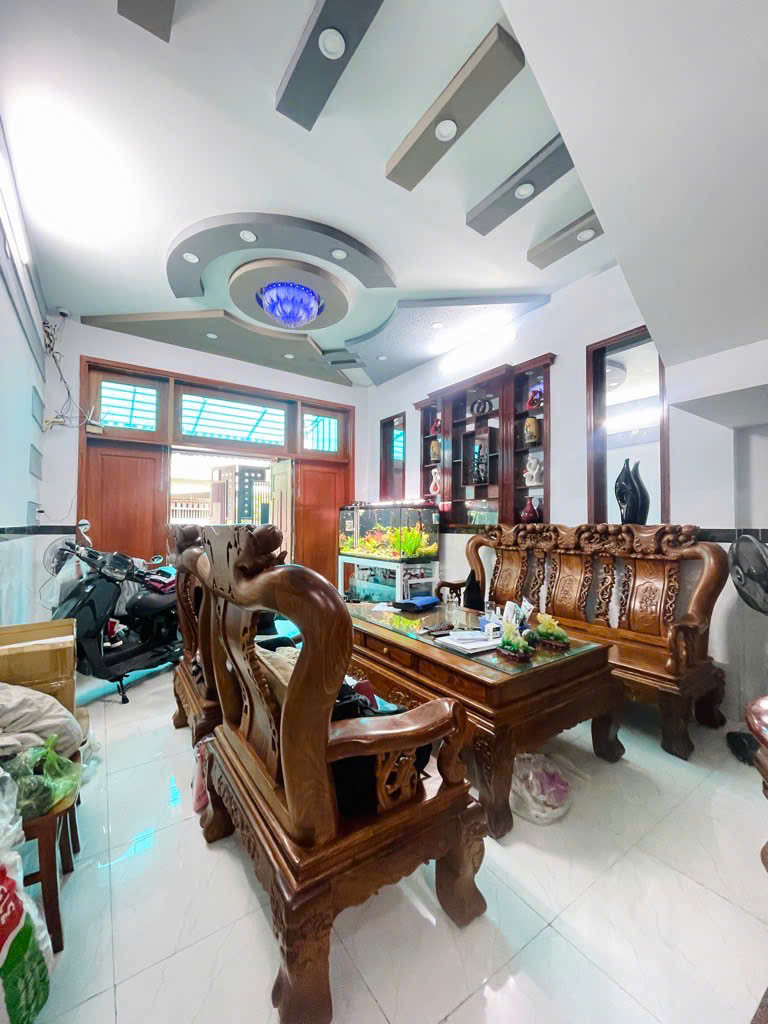 Bán Gấp Nhà Phố 3 Tầng 4,5x14 Xe Hơi Đậu Ngay Cửa -Trương Thị Hoa (( TH07)P Tân Thới Hiệp Quận 12