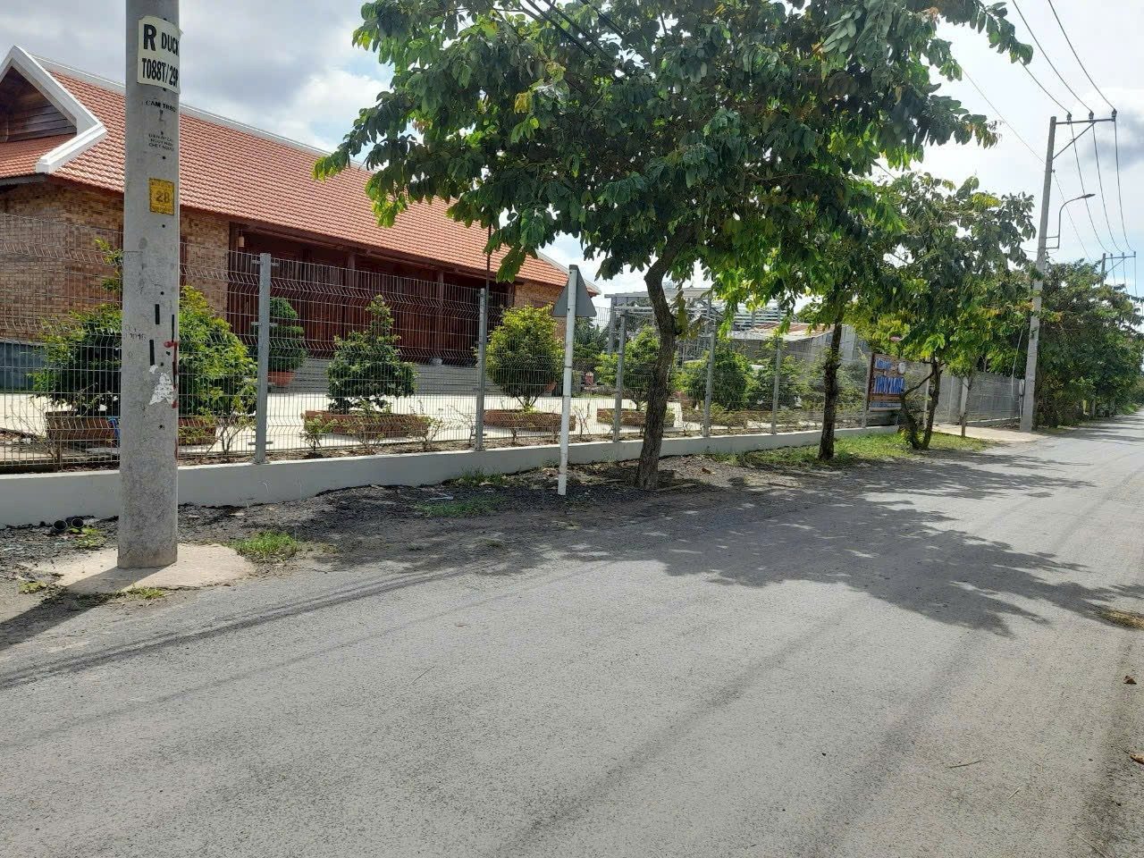 Bán đất thổ cư mặt tiền đường Trương Thị Như 1/Dương Công Khi xã Xuân Thới Sơn huyện Hóc Môn TPHCM, DT: 5000m2.