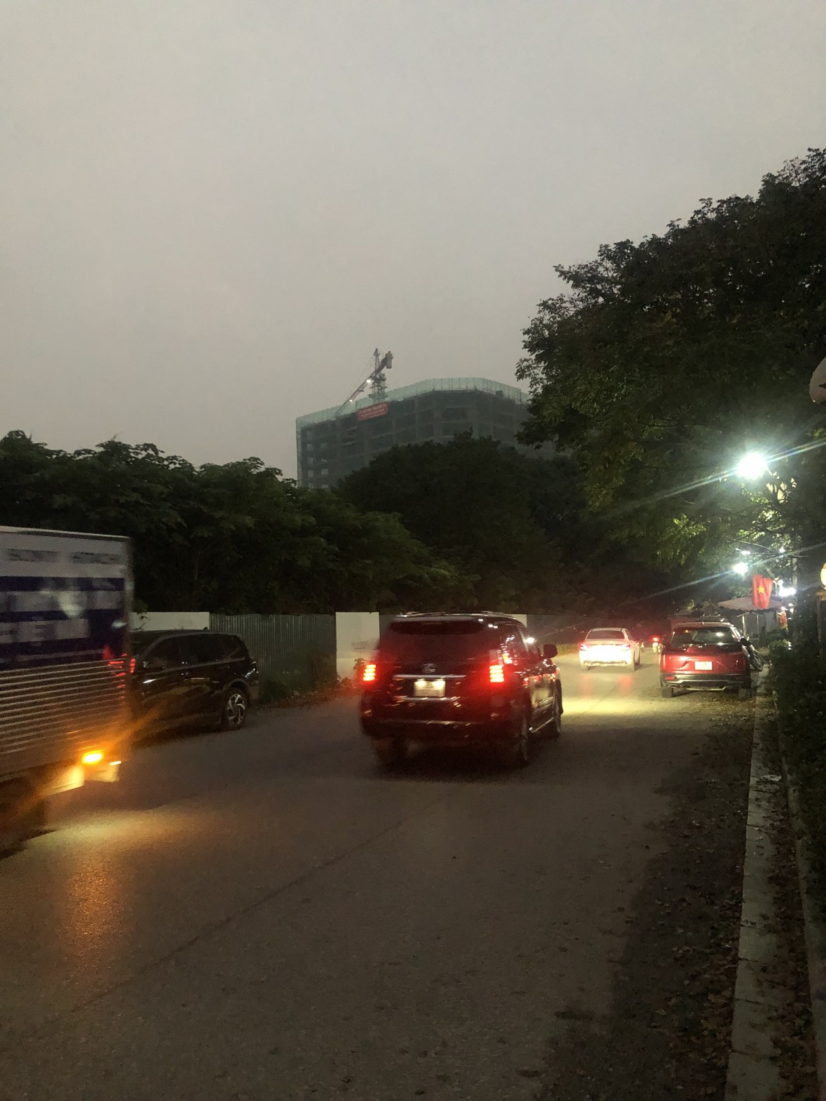 Bán nhà Tư Đình 100.7m² ngang 5.42m giá 35.8 tỷ Phường Long Biên (LH: Zalo 0862299066)