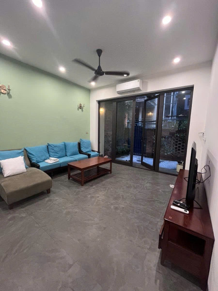 Bán nhà Từ Hoa 77m² ngang 4.75m giá 36 tỷ Phường Tây Hồ (LH: Zalo 0862299066)
