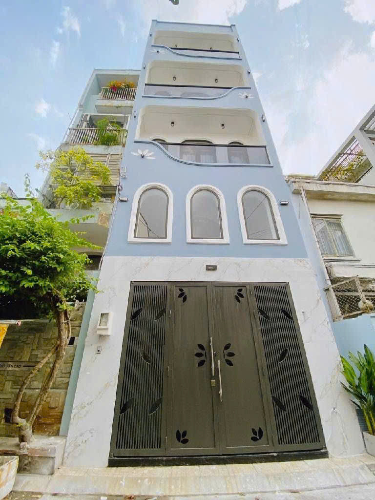 Nhà Mới Ở Liền - Văn Cao/Nguyễn Sơn - DT: 85m2 (5mx17m) - Đúc 4 Lầu 5PN Nhỉnh 13 Tỷ TL Mạnh