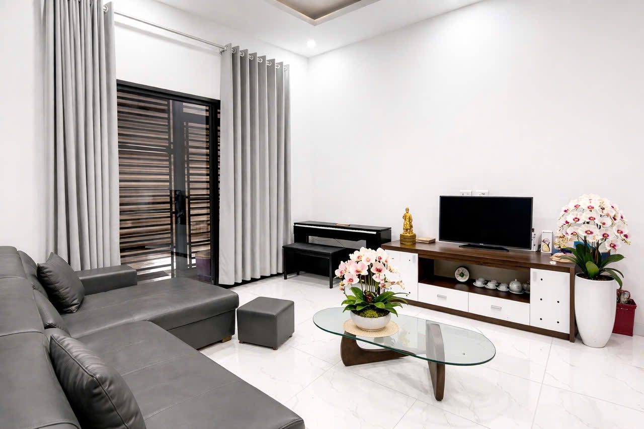 Bán nhà phân lô – KĐT Việt Hưng – 80m² – MT 7,5m – đường 6m – kinh doanh đỉnh – 32 tỷ