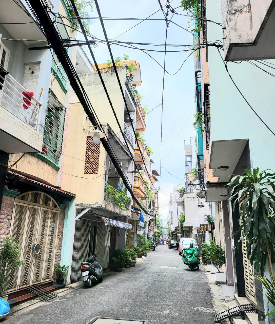 Nhà Trệt Lầu 80m hẻm xe hơi 5m đường Vạn Kiếp gần Phan Xích Long, sổ hồng 11,x tỷ