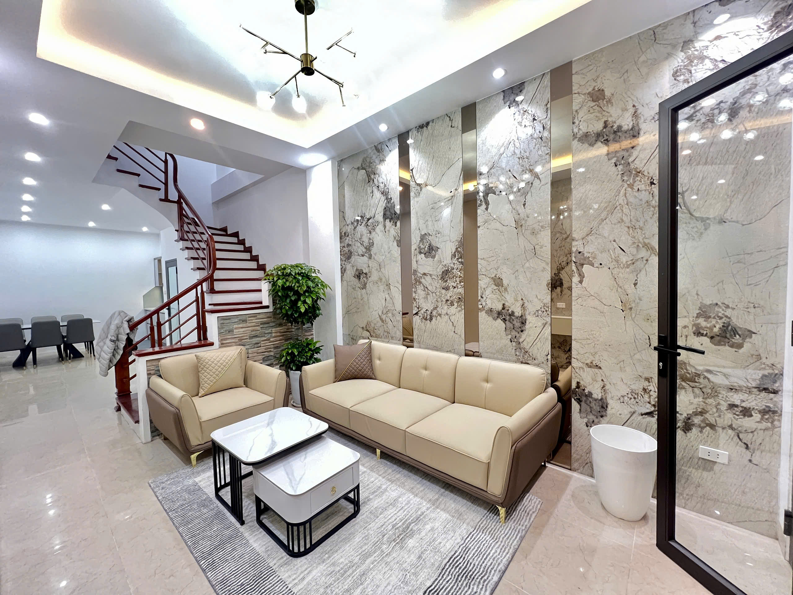NHÀ TRUNG TÂM VẠN PHÚC 4TX39M2, FULL NỘI THẤT, 4 NGỦ, 7.X TỶ