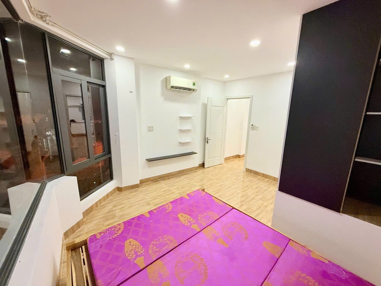 BÁN GẤP NHÀ MỚI ĐẸP 3P.NGU TTTP NHA TRANG, GẦN KĐT PHƯỚC HẢI, CÁCH BIỂN 1KM, SẴN SỔ HỒNG