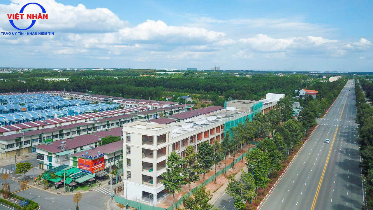 Bán 45 căn nhà tại khu đô thị Oasis City DT 80m2 giá chỉ 1,55 tỷ có hỗ trợ vay ngân hàng