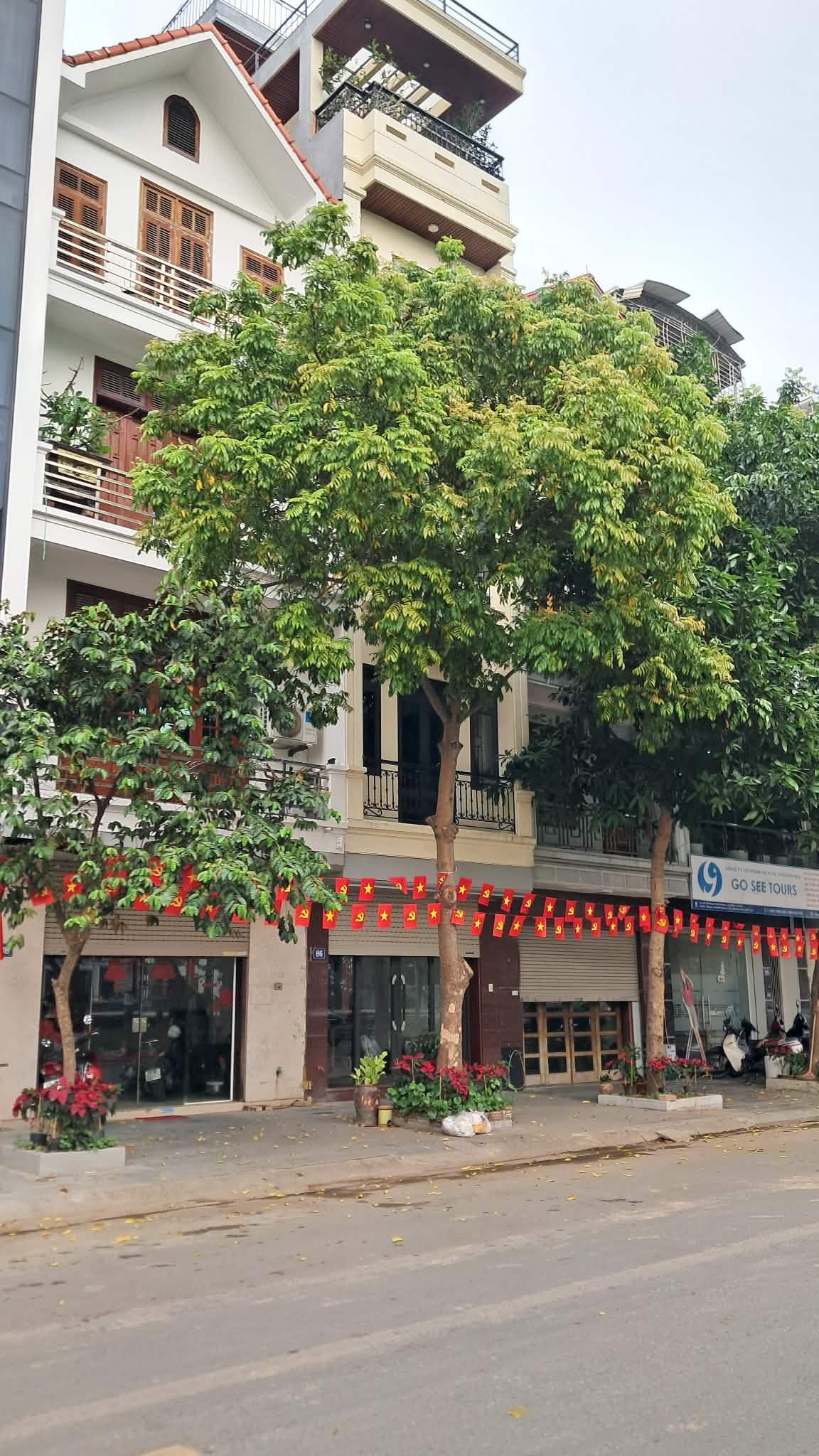 BÁN NHÀ TĐC VIỆT HƯNG 75M2- 6 TẦNG THANG MÁY- GARA OTO- HƠN 20 Tỷ