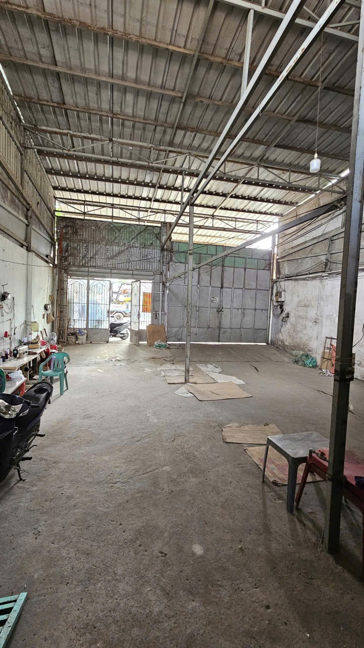 Bán Nhà 550m²  Mặt Tiền Đường Vĩnh Lộc Bình Bình Chánh