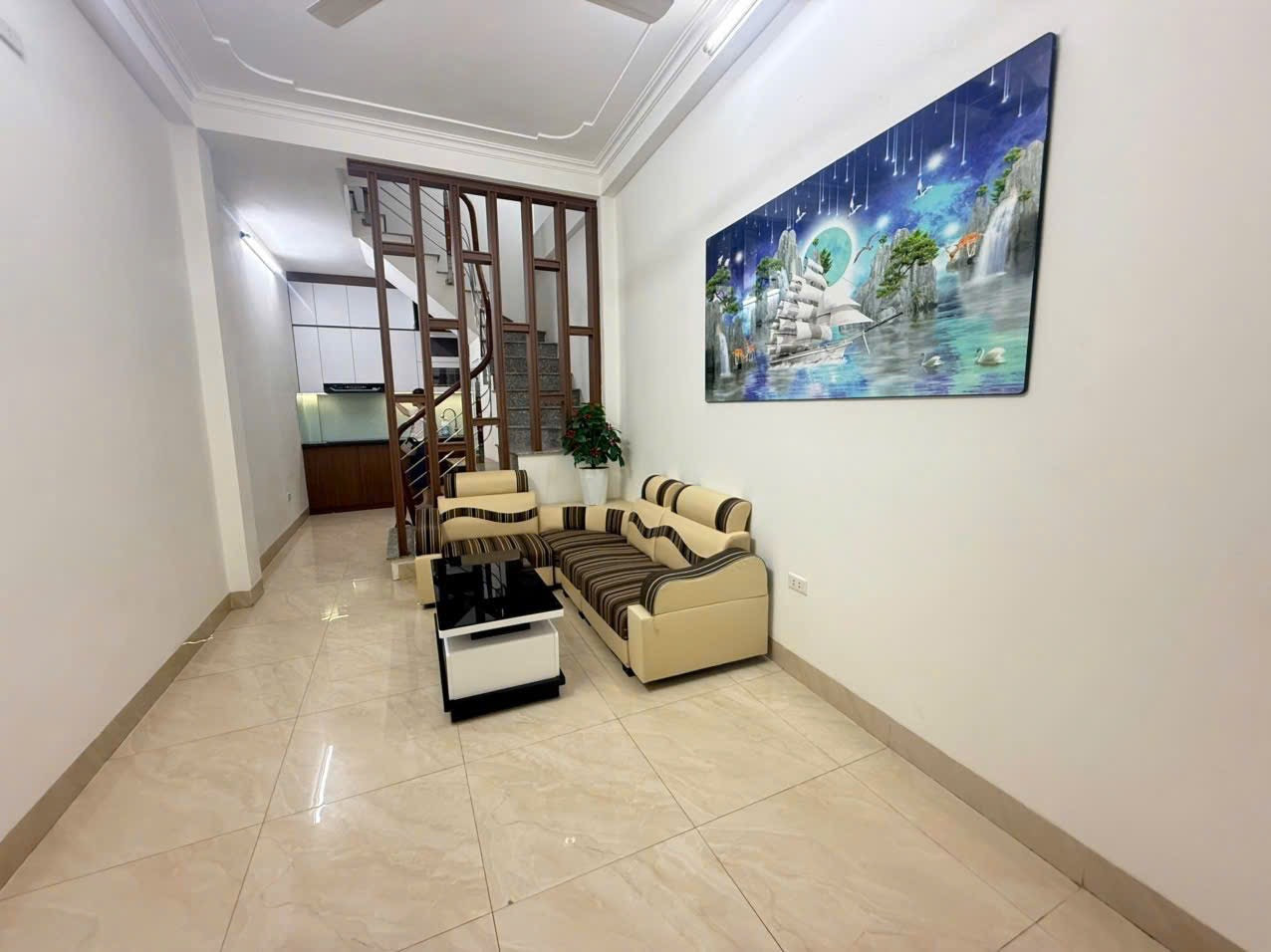 NHÀ ĐẸP PHỐ VĨNH PHÚC BA ĐÌNH- LÔ GÓC - FULL NỘI THẤT- Ở SƯỚNG.