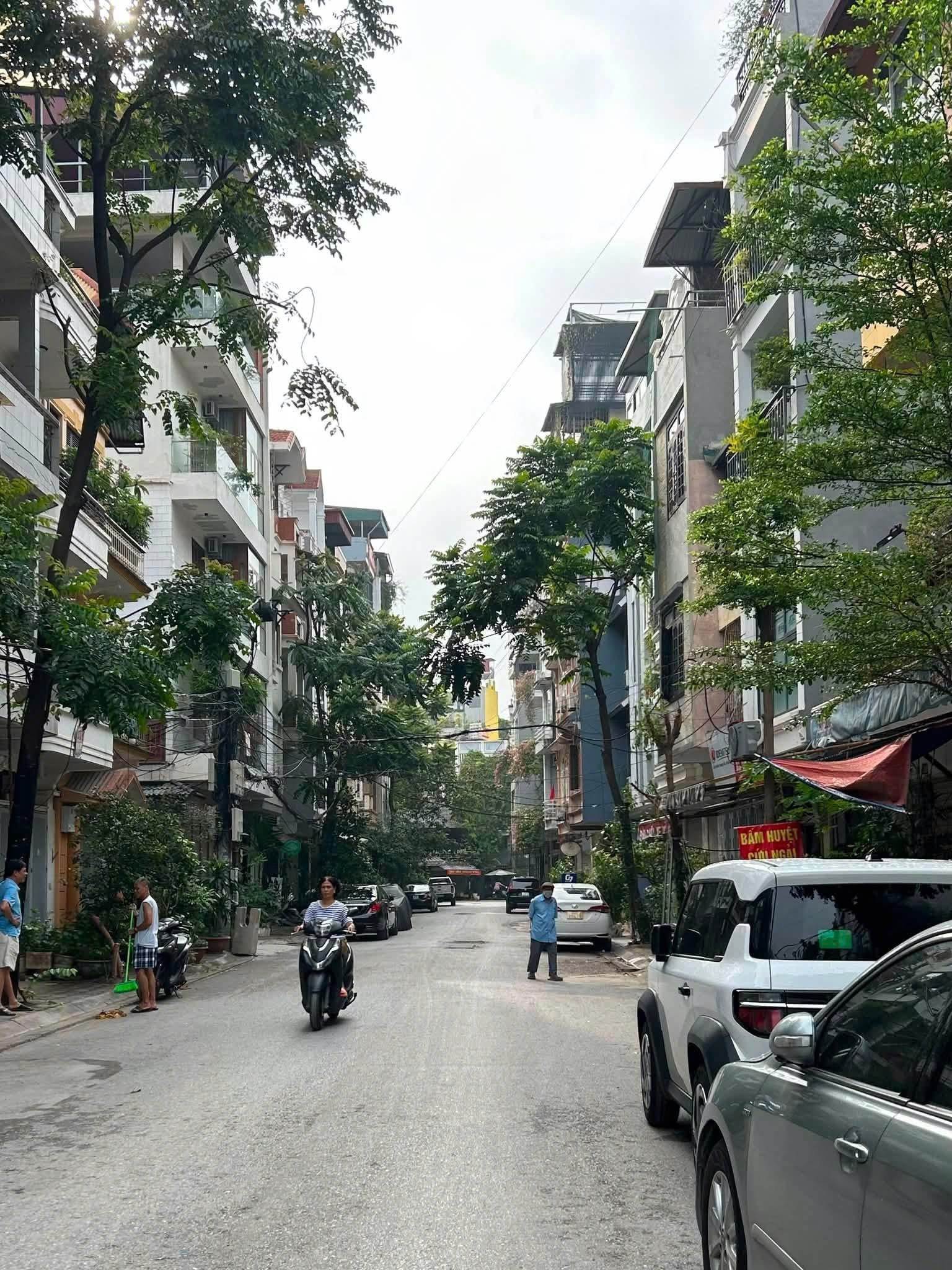 🏡 VĨNH PHÚC – Ô TÔ TRÁNH – 5 TẦNG 1 TUM – CHỈ 18 TRIỆU/THÁNG