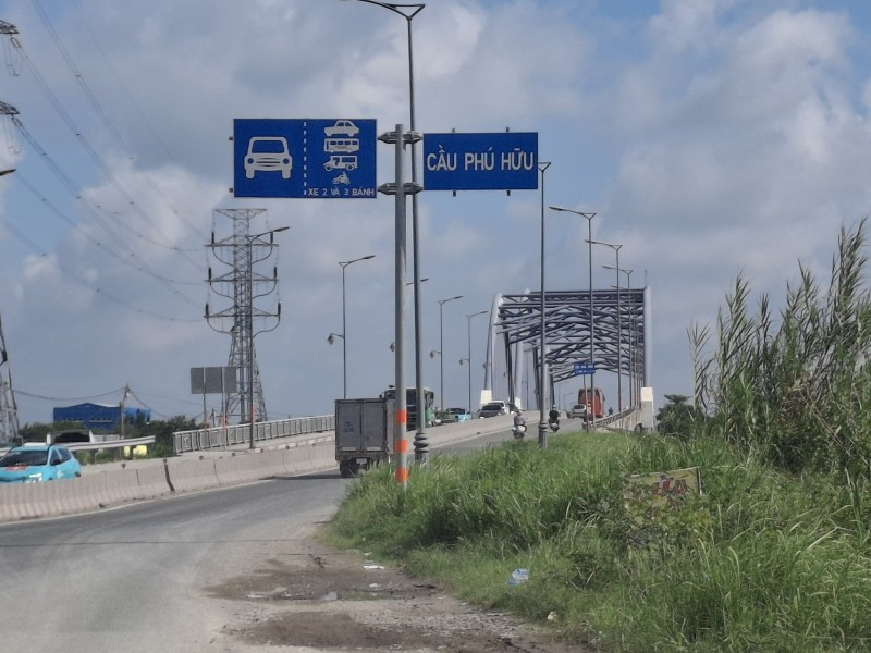 Bán đất 1541m² có sẵn 200m² thổ cư ngang 23m giá 55 tỷ tại Đường Võ Chí Công Phường Long Trường