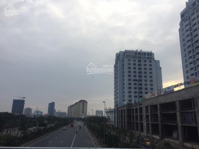 Sàn thương mại  vị trí đẹp, hiếm có tại Khu vực Tây Hồ, Hà Nội, mua được là thắng lớn!!