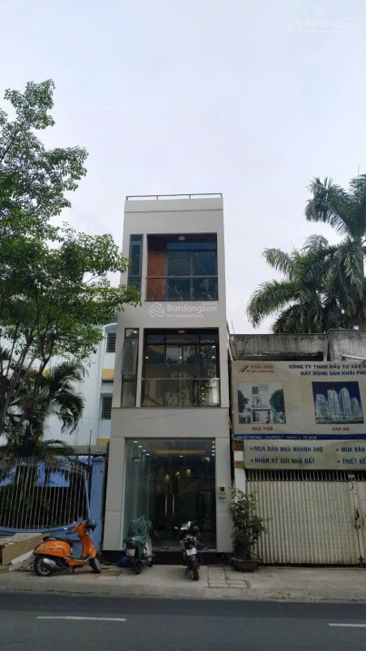 Bán rẻ nhà phố xinh 3.6 x 15m 1 trệt 2 lầu Võ Thị Sáu Q3 TP.HCM