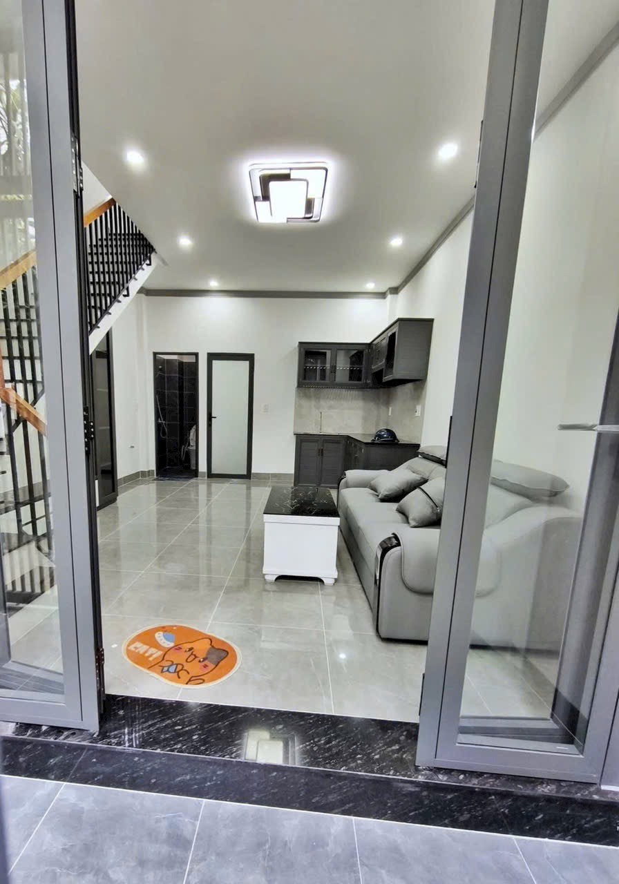 Bán nhà 1trệt 1lầu góc 2 mặt tiền gần Tỉnh Uỷ Biên Hoà (PHường Quyết Thắng) 2ty350