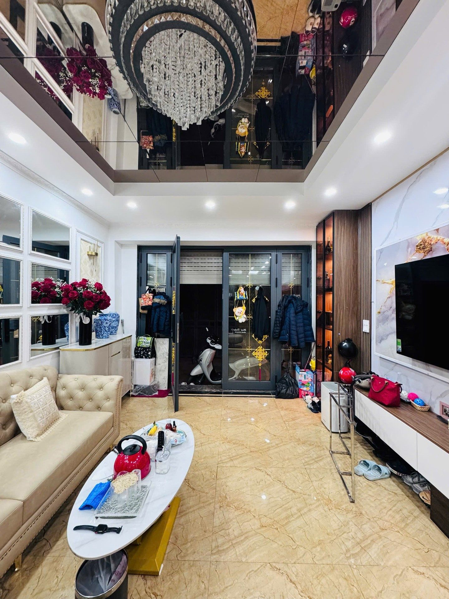 Siêu Phẩm Võ Thị Sáu 40M² 7 Tầng Thang Máy, Full Nội Thất Cao Cấp, Công Năng Hoàn Hảo,1 Nhà Ra Phố, Giá Bán 22,5 Tỷ