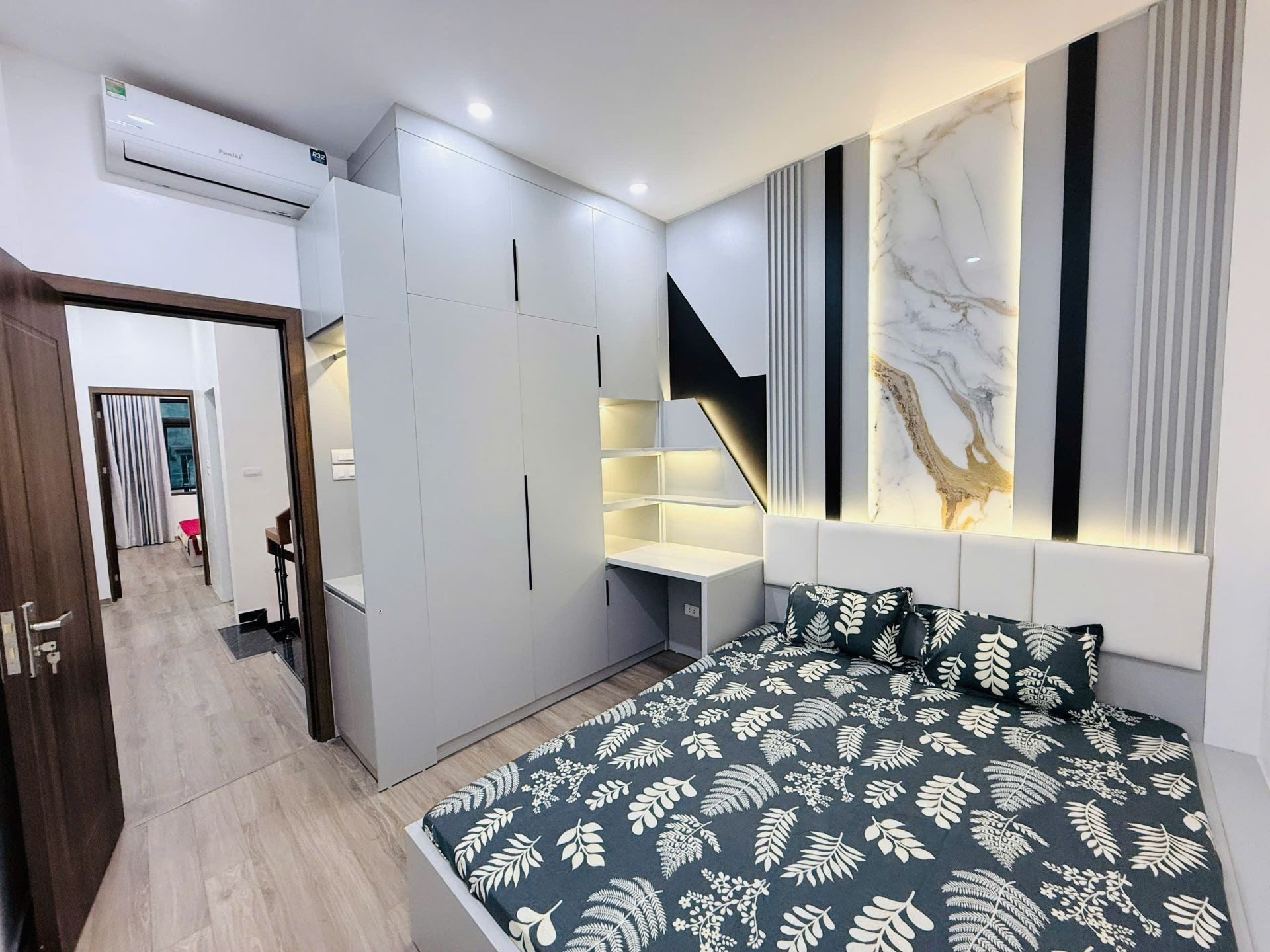 NHÀ VÕ THỊ SÁU CHĂM CHÚT TỪNG GÓC NHỎ -  LÔ GÓC THOÁNG SÁNG - 42M2 4 TẦNG
