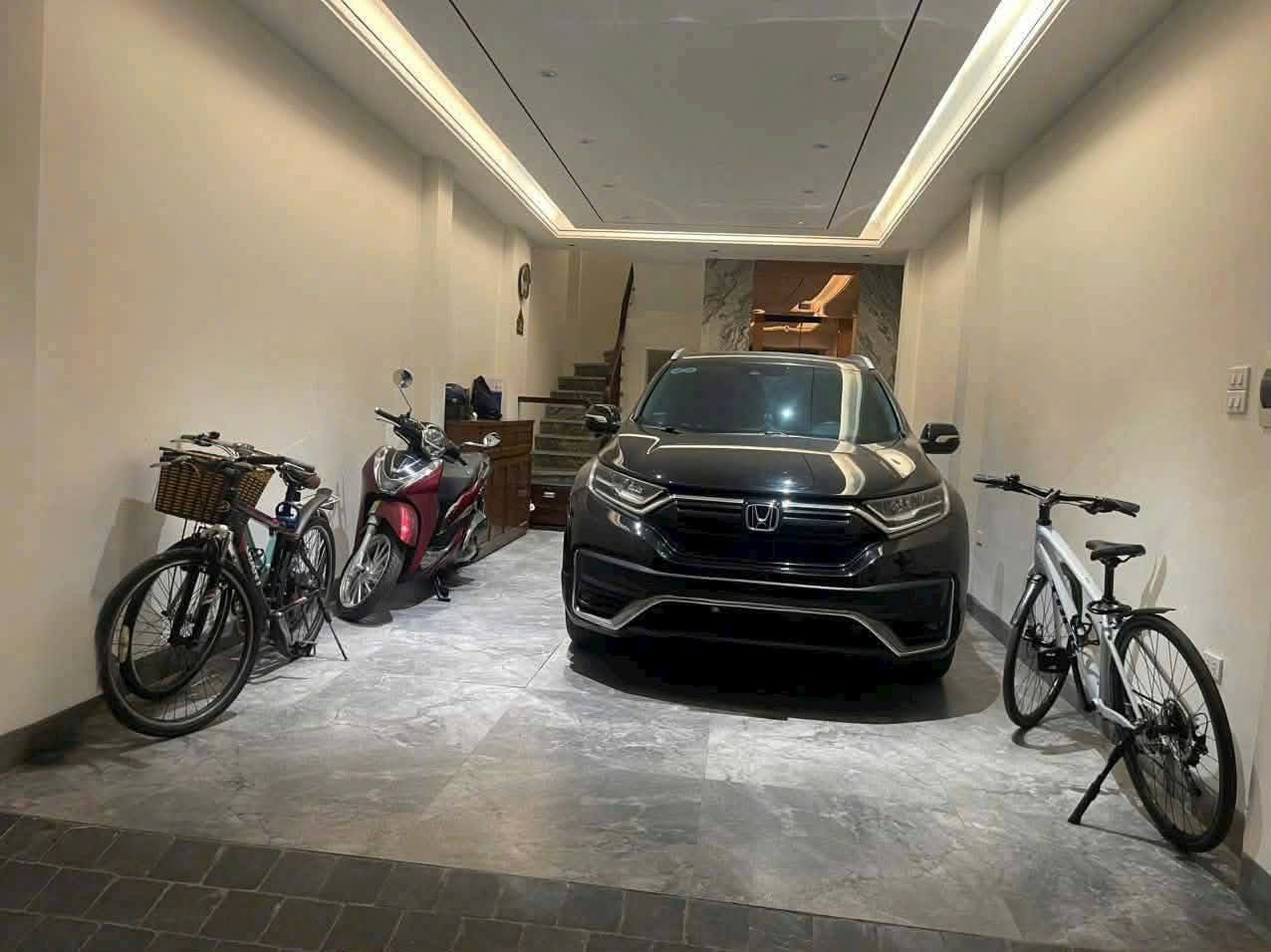 Bán nhà Phố Vọng, Hai Bà Trưng, 6 tầng thang máy, ô tô vào nhà, 75m2, 20.4 tỷ