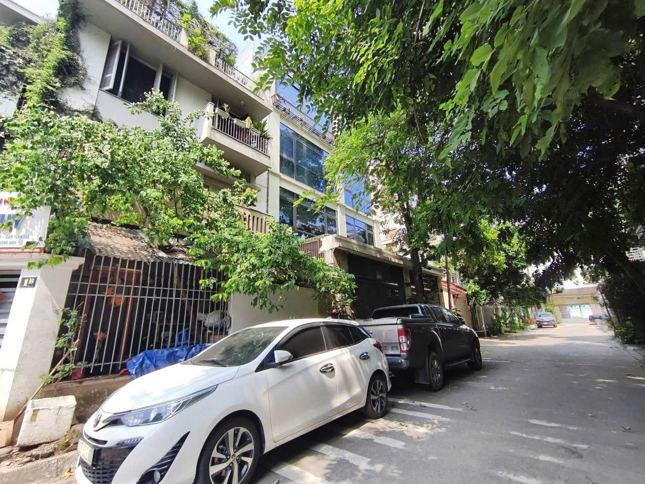 Cho Thuê Nhà Phố Vọng 150M² 4 Tầng 6 Ngủ - Ở, Kinh Doanh Đỉnh - Giá Thuê 40tr