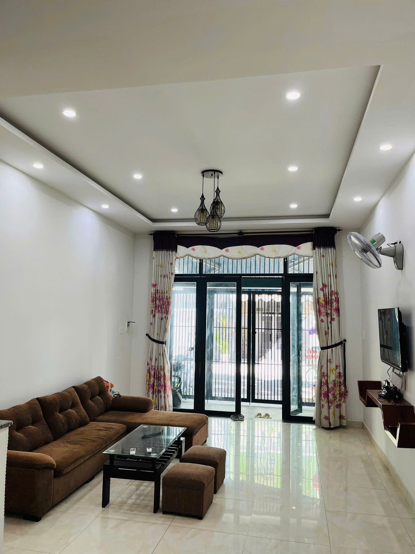 📌📌📌LÀM VIỆC TRỰC TIẾP GIÁ TỐT !!! Nhà MT Vũ Trọng Phụng