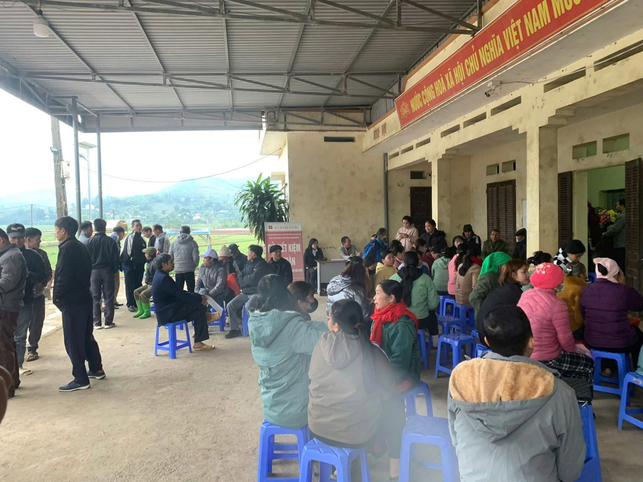 Người dân Kim Bôi đã nhận đền bù của Dự Án Sun Gr Kim Bôi các nhà đầu tư thông minh nên biết mình làm gì ??