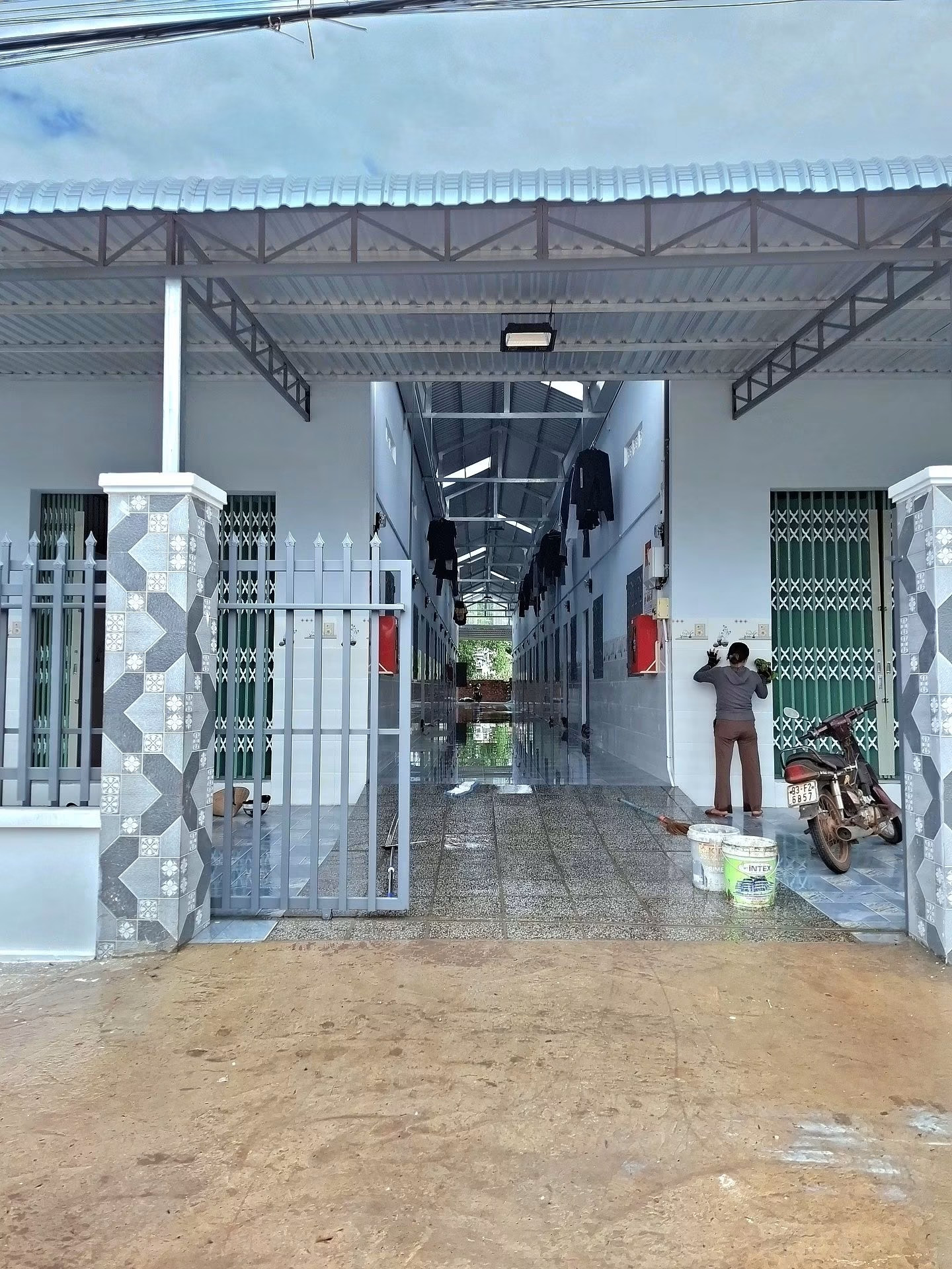 CHỈ 559 TRIỆU – DÃY TRỌ 2 KI-ỐT, 10 PHÒNG, THU NHẬP 14 TRIỆU/THÁNG TẠI MINH HƯNG CHƠN THÀNH -SHR