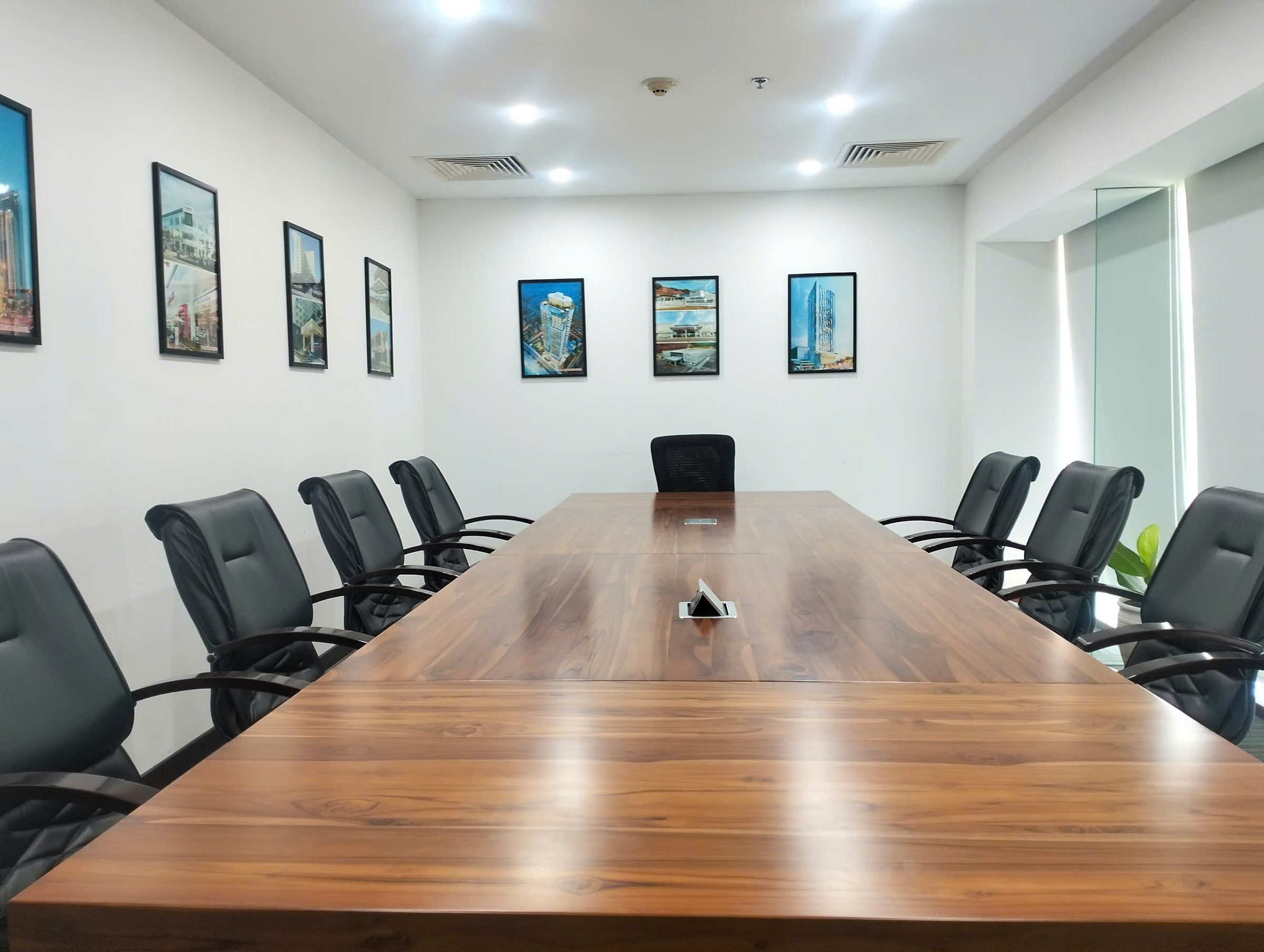 Cho thuê Văn phòng 240m² giá 60 triệu/ tháng tại Đường Xô Viết Nghệ Tĩnh Phường Hòa Cường Đà Nẵng