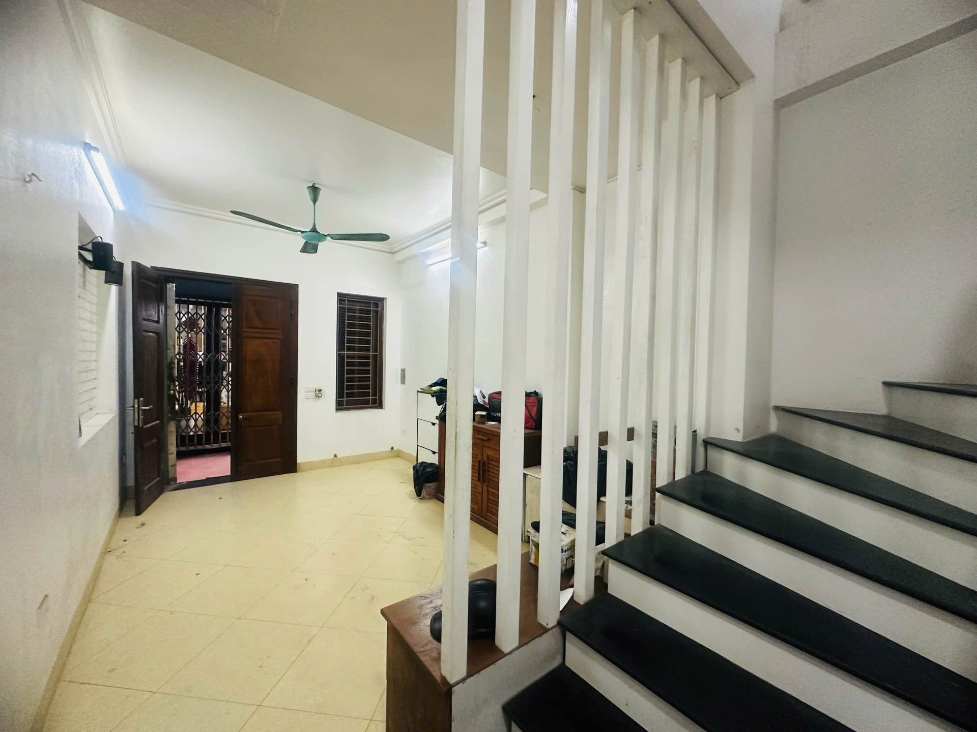 Xuân Đỉnh, ngõ rộng, nông, 40m2, nhà mới, giá 8.7 tỷ