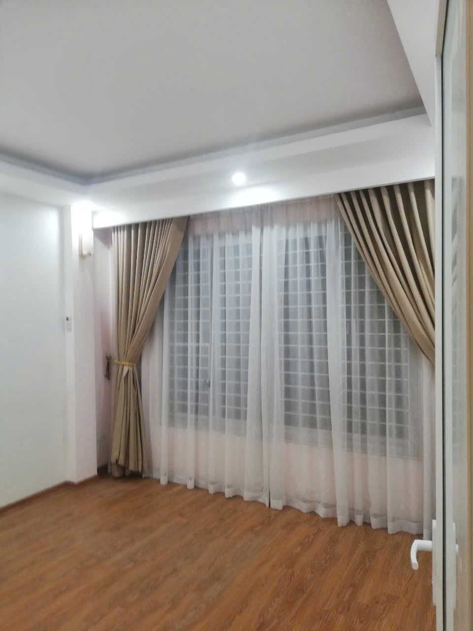 Cho thuê nhà đường Xuân Đỉnh,Băc Từ Liêm HN. 30m2 x 5 tầng - Có thương lượng