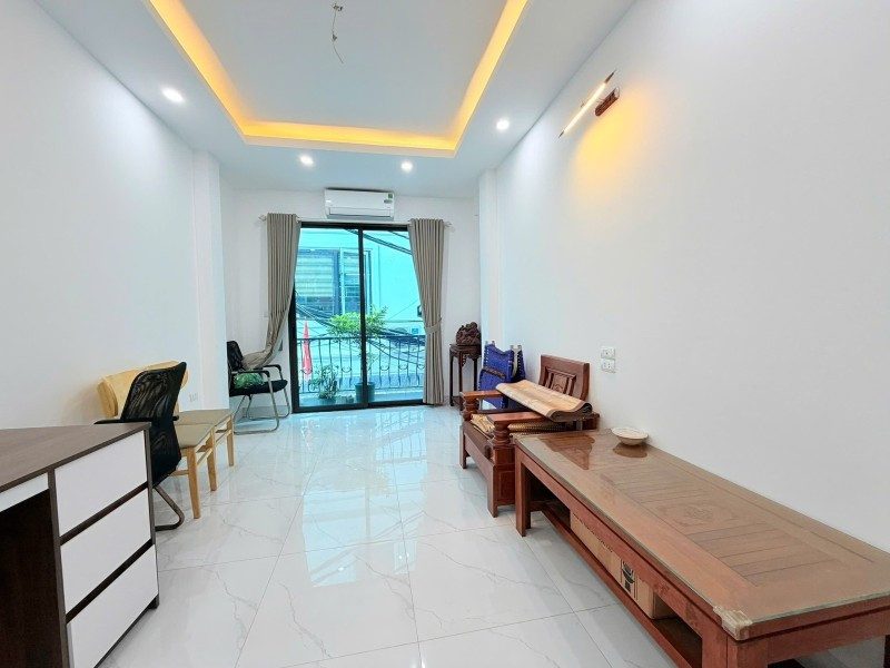 XUÂN LA 48M² 5 TẦNG MT 3.3M - THANG MÁY - Ô TÔ TRÁNH - VỈA HÈ - KINH DOANH