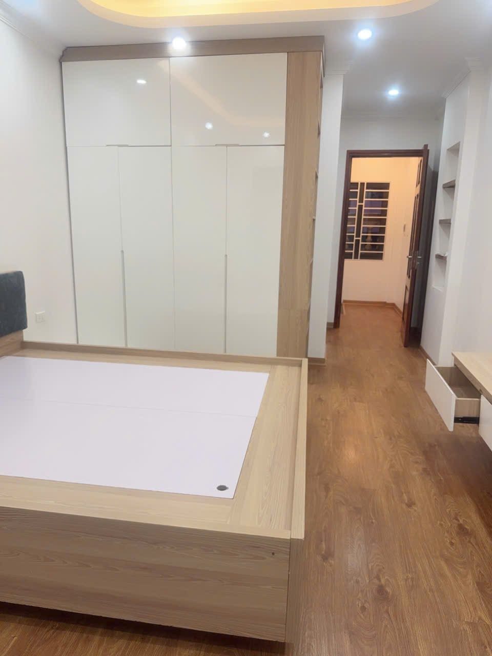 Cho thuê nhà Xuân Phương, Nam Từ Liêm 38M x 5T SẠCH ĐẸP giá 13 triệu