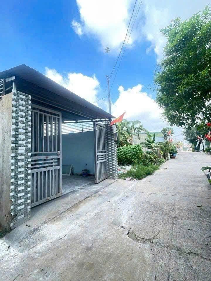 Bán Nhà riêng 97m2 giá 1.17 tỷ tại Xã Xuân Thới Thượng Huyện Hóc Môn TP. Hồ Chí Minh