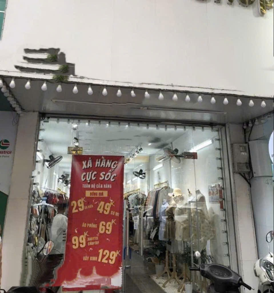 Cho Thuê Mặt Bằng KD Xuân Thủy - Cầu Giấy/ 80M² 2 Tầng - Kinh Doanh Đỉnh - Giá Thuê 40tr